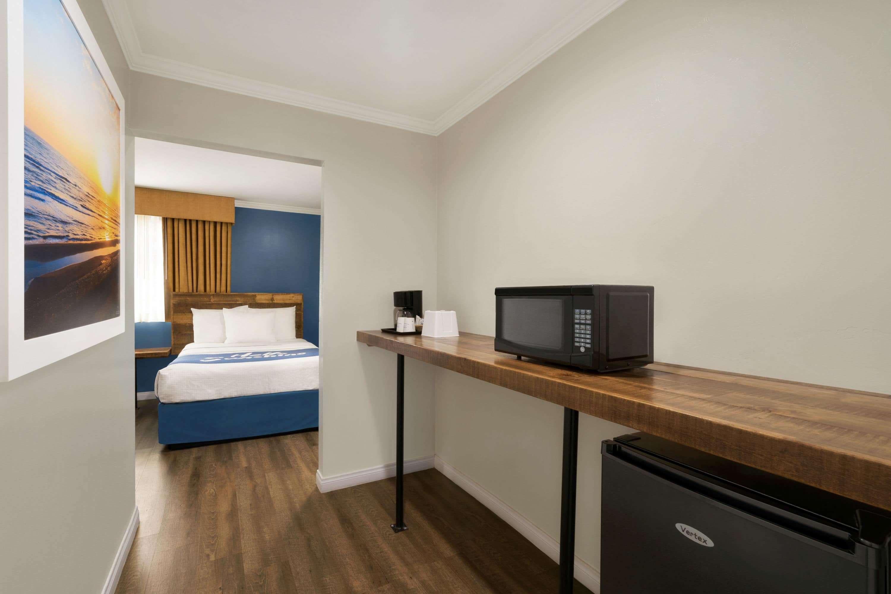 Days Inn & Suites Sdsu - La Mesa - San Diego エクステリア 写真