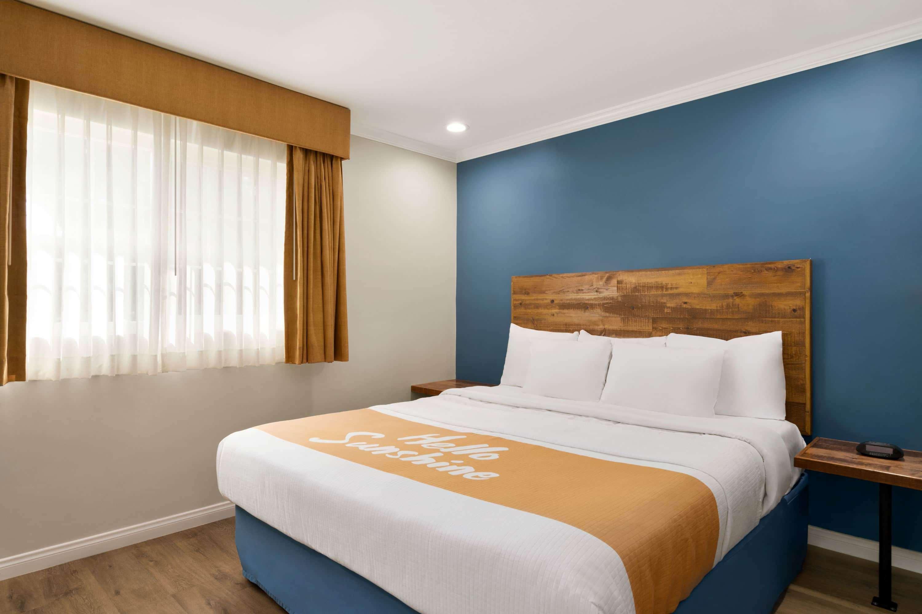 Days Inn & Suites Sdsu - La Mesa - San Diego エクステリア 写真